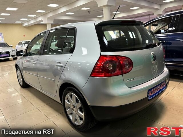 Серый Фольксваген Гольф, объемом двигателя 1.6 л и пробегом 187 тыс. км за 6500 $, фото 3 на Automoto.ua