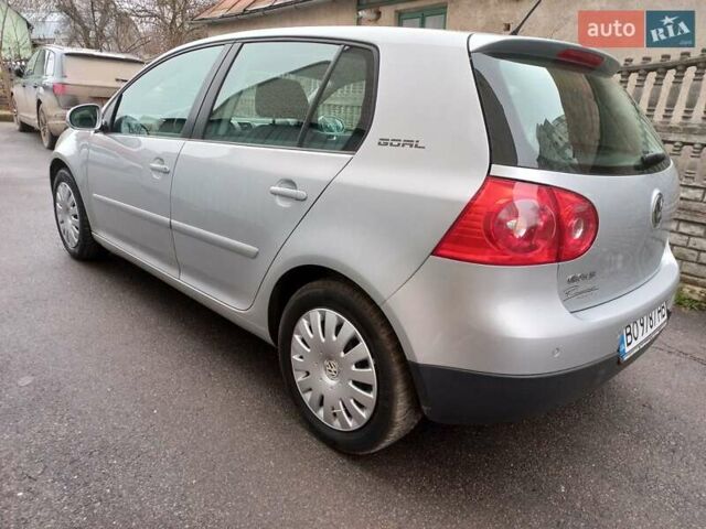 Серый Фольксваген Гольф, объемом двигателя 1.4 л и пробегом 216 тыс. км за 5800 $, фото 5 на Automoto.ua