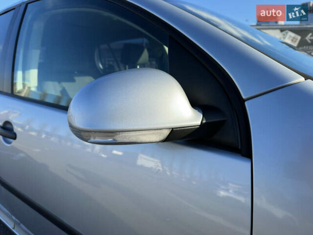 Серый Фольксваген Гольф, объемом двигателя 1.4 л и пробегом 150 тыс. км за 4900 $, фото 6 на Automoto.ua