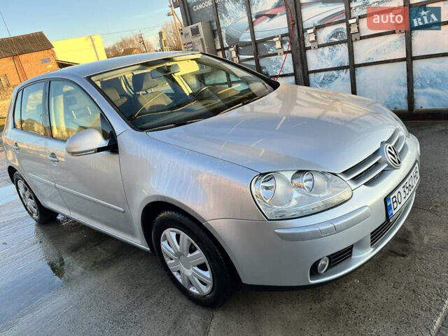 Серый Фольксваген Гольф, объемом двигателя 1.4 л и пробегом 183 тыс. км за 5600 $, фото 1 на Automoto.ua