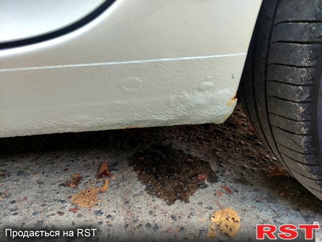 Серый Фольксваген Гольф, объемом двигателя 1.6 л и пробегом 192 тыс. км за 5400 $, фото 8 на Automoto.ua