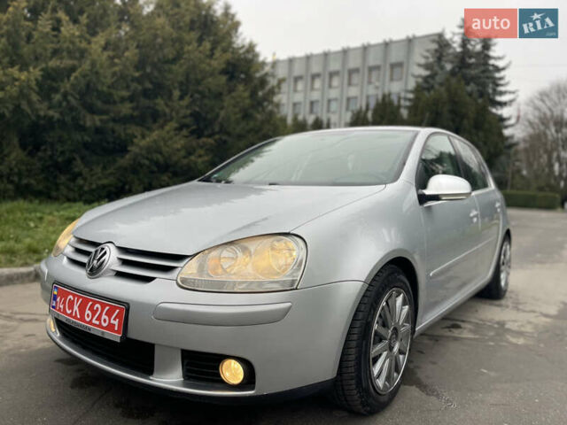 Серый Фольксваген Гольф, объемом двигателя 1.6 л и пробегом 216 тыс. км за 5750 $, фото 18 на Automoto.ua