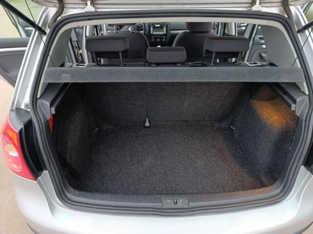 Сірий Фольксваген Гольф, об'ємом двигуна 1.6 л та пробігом 260 тис. км за 5699 $, фото 11 на Automoto.ua