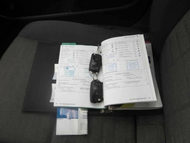 Серый Фольксваген Гольф, объемом двигателя 1.9 л и пробегом 242 тыс. км за 1700 $, фото 9 на Automoto.ua