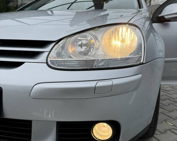 Сірий Фольксваген Гольф, об'ємом двигуна 1.6 л та пробігом 240 тис. км за 6950 $, фото 7 на Automoto.ua