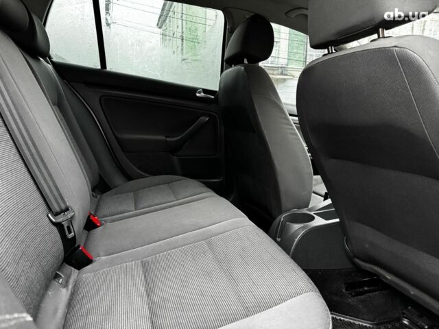 Сірий Фольксваген Гольф, об'ємом двигуна 1.4 л та пробігом 288 тис. км за 4490 $, фото 34 на Automoto.ua