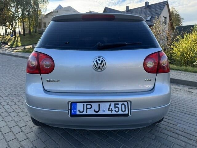 Сірий Фольксваген Гольф, об'ємом двигуна 0 л та пробігом 250 тис. км за 1600 $, фото 4 на Automoto.ua