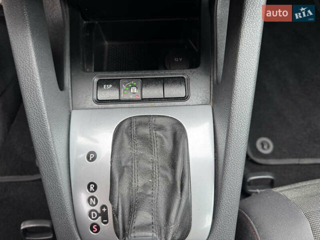 Сірий Фольксваген Гольф, об'ємом двигуна 1.6 л та пробігом 179 тис. км за 6899 $, фото 28 на Automoto.ua