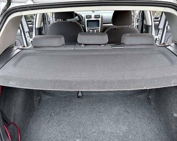 Серый Фольксваген Гольф, объемом двигателя 1.6 л и пробегом 260 тыс. км за 5300 $, фото 5 на Automoto.ua