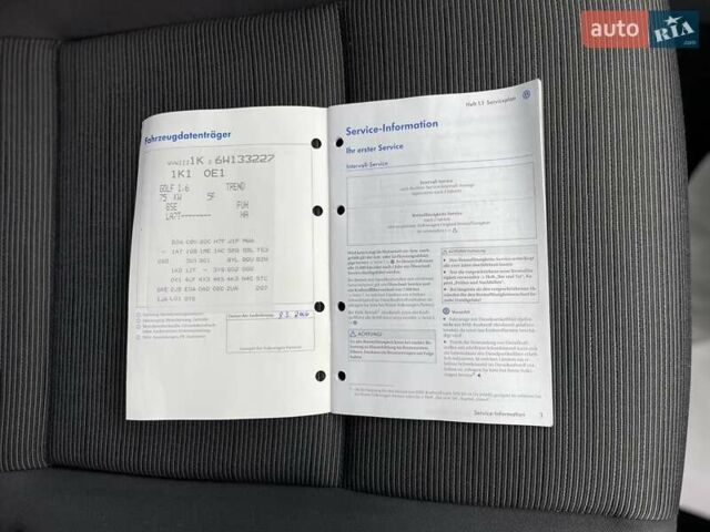 Серый Фольксваген Гольф, объемом двигателя 1.6 л и пробегом 262 тыс. км за 6950 $, фото 68 на Automoto.ua