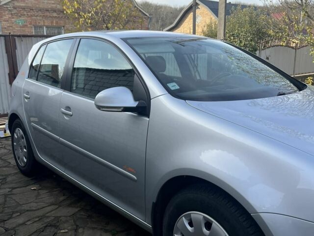 Серый Фольксваген Гольф, объемом двигателя 1.4 л и пробегом 260 тыс. км за 5900 $, фото 4 на Automoto.ua