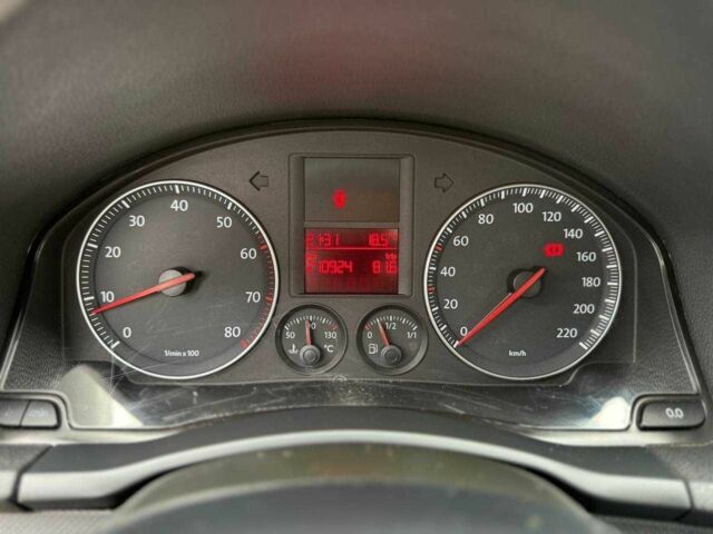 Серый Фольксваген Гольф, объемом двигателя 1.4 л и пробегом 210 тыс. км за 5799 $, фото 11 на Automoto.ua