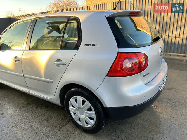 Серый Фольксваген Гольф, объемом двигателя 1.4 л и пробегом 183 тыс. км за 5600 $, фото 6 на Automoto.ua