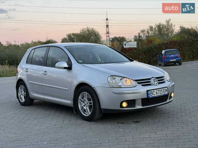 Сірий Фольксваген Гольф, об'ємом двигуна 1.4 л та пробігом 209 тис. км за 4950 $, фото 1 на Automoto.ua