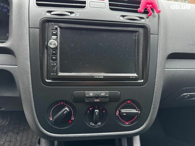 Сірий Фольксваген Гольф, об'ємом двигуна 1.4 л та пробігом 288 тис. км за 4490 $, фото 31 на Automoto.ua