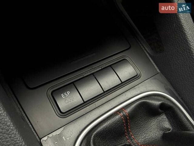 Сірий Фольксваген Гольф, об'ємом двигуна 1.4 л та пробігом 227 тис. км за 4500 $, фото 15 на Automoto.ua