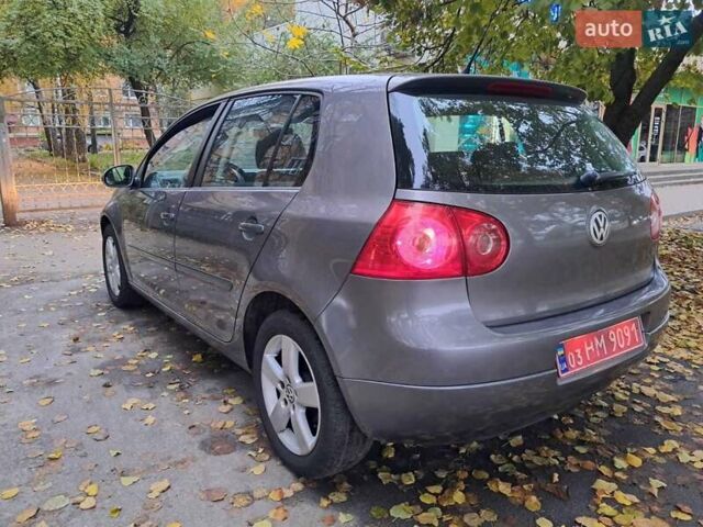 Сірий Фольксваген Гольф, об'ємом двигуна 1.6 л та пробігом 212 тис. км за 5880 $, фото 17 на Automoto.ua