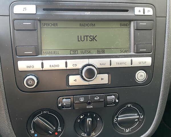 Сірий Фольксваген Гольф, об'ємом двигуна 1.4 л та пробігом 185 тис. км за 4999 $, фото 15 на Automoto.ua