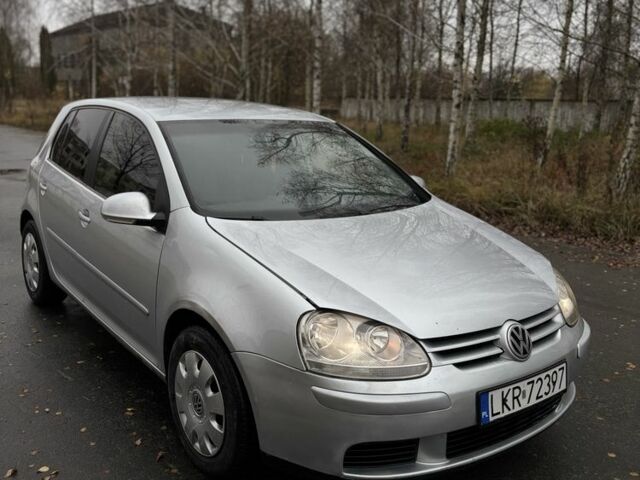 Серый Фольксваген Гольф, объемом двигателя 1.9 л и пробегом 300 тыс. км за 2400 $, фото 1 на Automoto.ua