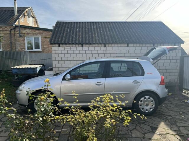 Серый Фольксваген Гольф, объемом двигателя 1.4 л и пробегом 260 тыс. км за 5900 $, фото 18 на Automoto.ua