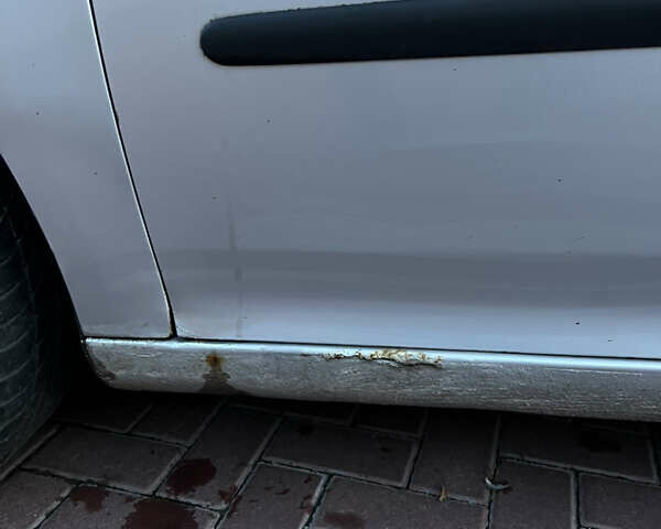 Серый Фольксваген Гольф, объемом двигателя 1.97 л и пробегом 350 тыс. км за 5700 $, фото 12 на Automoto.ua