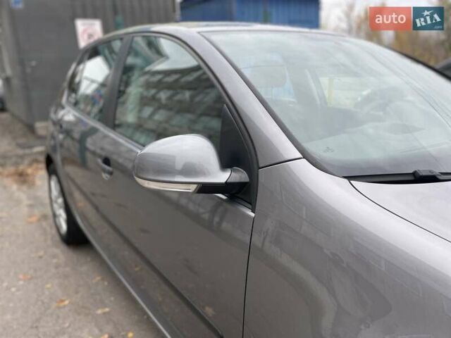 Серый Фольксваген Гольф, объемом двигателя 1.6 л и пробегом 262 тыс. км за 6950 $, фото 10 на Automoto.ua