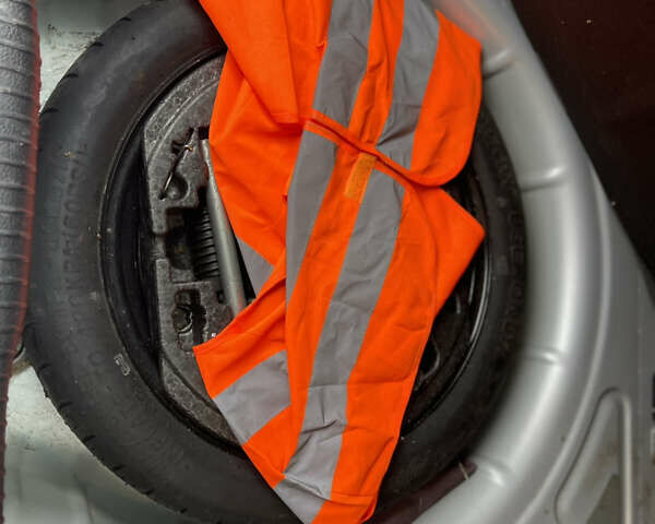 Серый Фольксваген Гольф, объемом двигателя 1.6 л и пробегом 216 тыс. км за 5750 $, фото 44 на Automoto.ua