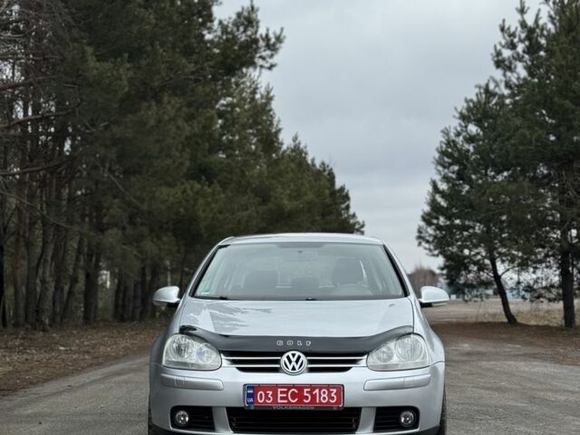 Сірий Фольксваген Гольф, об'ємом двигуна 1.6 л та пробігом 224 тис. км за 4850 $, фото 1 на Automoto.ua