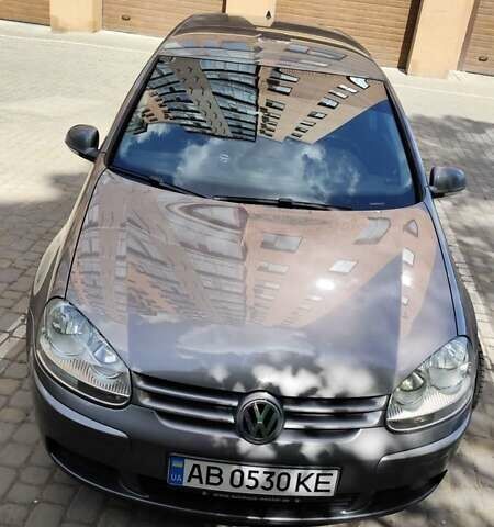 Фольксваген Гольф 2006 в Виннице на Automoto.ua Серый Фольксваген Гольф, объемом двигателя 1.6 л и пробегом 308 тыс. км за 5700 $, фото 1 на Automoto.ua