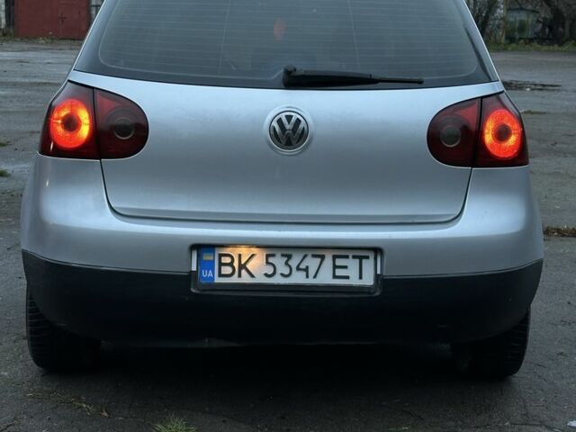 Сірий Фольксваген Гольф, об'ємом двигуна 1.9 л та пробігом 286 тис. км за 5200 $, фото 4 на Automoto.ua