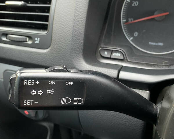 Серый Фольксваген Гольф, объемом двигателя 1.6 л и пробегом 164 тыс. км за 6300 $, фото 34 на Automoto.ua