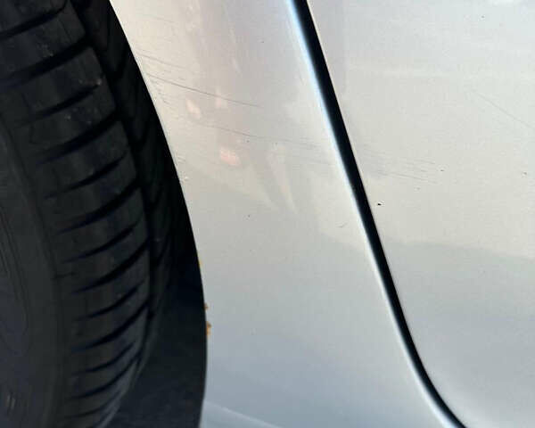 Серый Фольксваген Гольф, объемом двигателя 1.6 л и пробегом 143 тыс. км за 6999 $, фото 3 на Automoto.ua