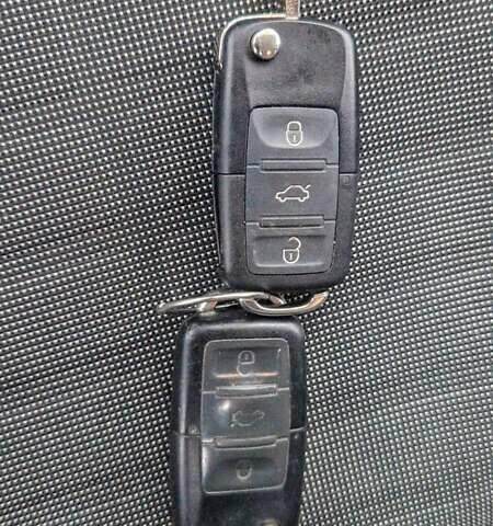 Серый Фольксваген Гольф, объемом двигателя 1.4 л и пробегом 229 тыс. км за 5432 $, фото 67 на Automoto.ua