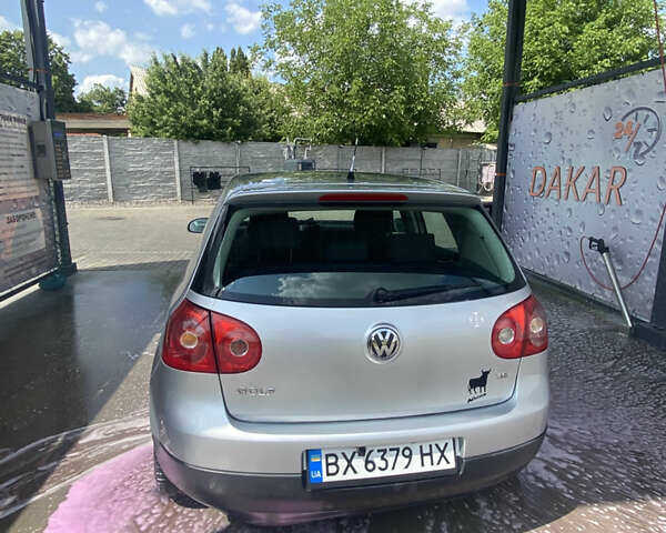 Серый Фольксваген Гольф, объемом двигателя 1.6 л и пробегом 240 тыс. км за 5000 $, фото 2 на Automoto.ua