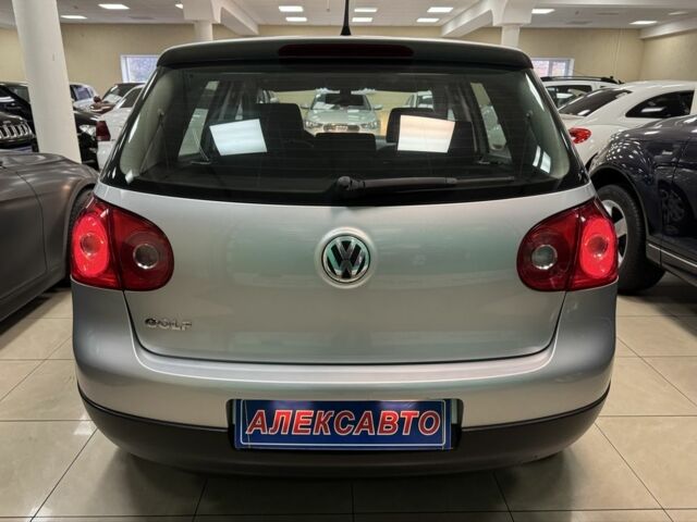 Серый Фольксваген Гольф, объемом двигателя 1.6 л и пробегом 187 тыс. км за 6500 $, фото 6 на Automoto.ua