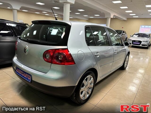 Серый Фольксваген Гольф, объемом двигателя 1.6 л и пробегом 187 тыс. км за 6500 $, фото 6 на Automoto.ua