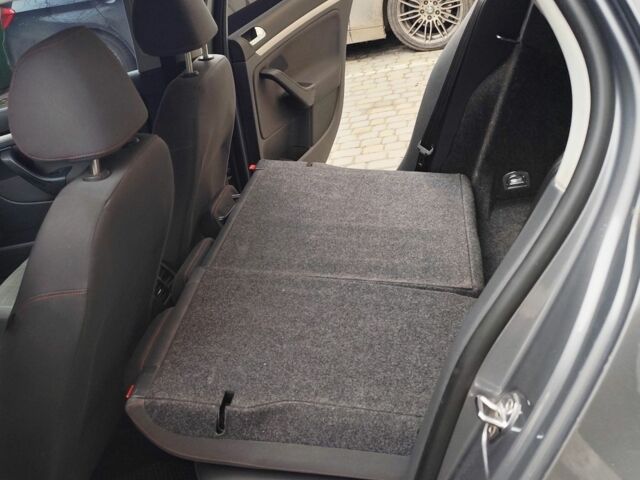 Сірий Фольксваген Гольф, об'ємом двигуна 1.6 л та пробігом 309 тис. км за 5700 $, фото 9 на Automoto.ua