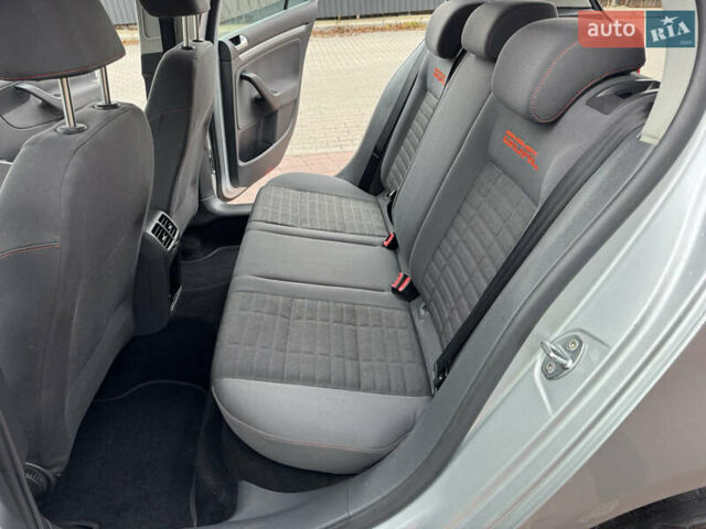 Сірий Фольксваген Гольф, об'ємом двигуна 1.6 л та пробігом 179 тис. км за 6899 $, фото 17 на Automoto.ua