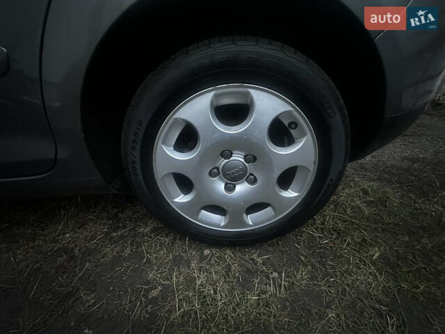 Сірий Фольксваген Гольф, об'ємом двигуна 1.6 л та пробігом 183 тис. км за 6600 $, фото 28 на Automoto.ua