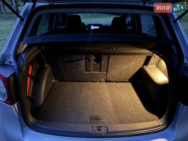 Сірий Фольксваген Гольф, об'ємом двигуна 1.6 л та пробігом 202 тис. км за 3799 $, фото 13 на Automoto.ua