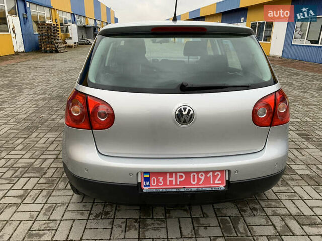 Серый Фольксваген Гольф, объемом двигателя 1.6 л и пробегом 164 тыс. км за 6300 $, фото 9 на Automoto.ua