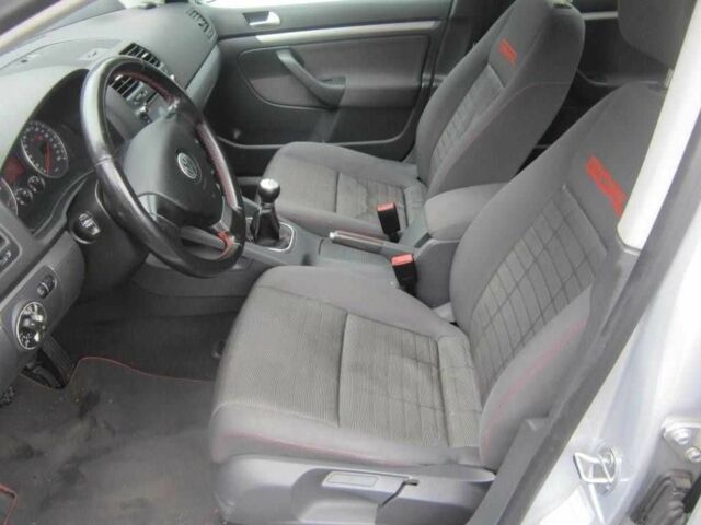 Серый Фольксваген Гольф, объемом двигателя 1.9 л и пробегом 242 тыс. км за 1700 $, фото 8 на Automoto.ua