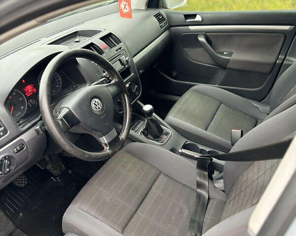 Сірий Фольксваген Гольф, об'ємом двигуна 1.9 л та пробігом 300 тис. км за 2699 $, фото 3 на Automoto.ua