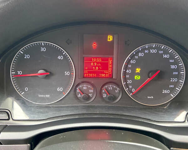 Сірий Фольксваген Гольф, об'ємом двигуна 1.9 л та пробігом 413 тис. км за 6000 $, фото 15 на Automoto.ua