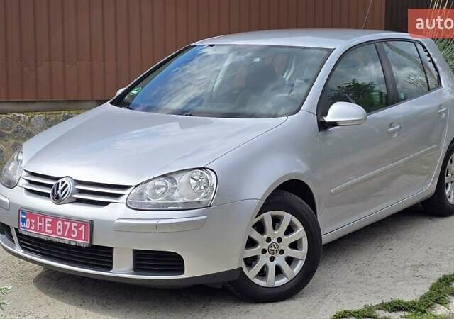 Серый Фольксваген Гольф, объемом двигателя 1.6 л и пробегом 193 тыс. км за 7499 $, фото 3 на Automoto.ua
