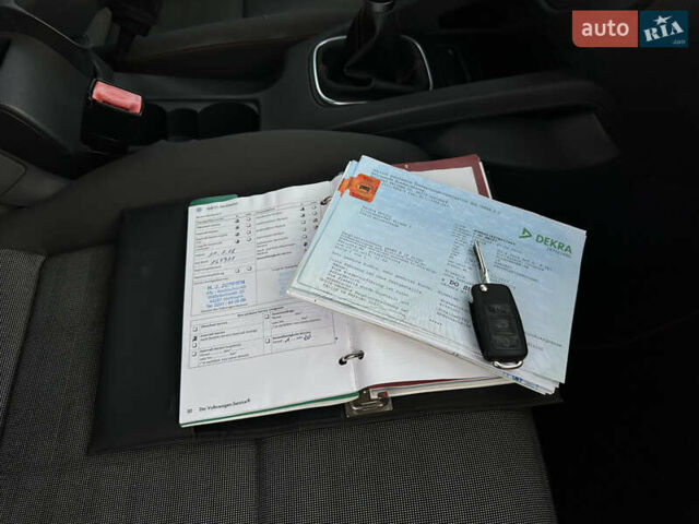 Серый Фольксваген Гольф, объемом двигателя 1.6 л и пробегом 235 тыс. км за 5100 $, фото 40 на Automoto.ua