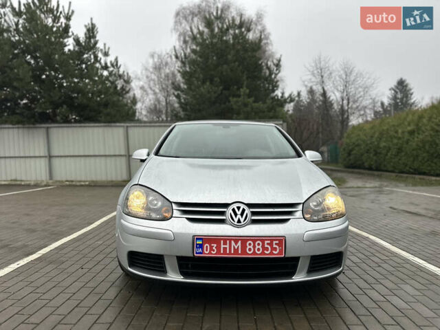 Сірий Фольксваген Гольф, об'ємом двигуна 1.4 л та пробігом 259 тис. км за 6499 $, фото 2 на Automoto.ua