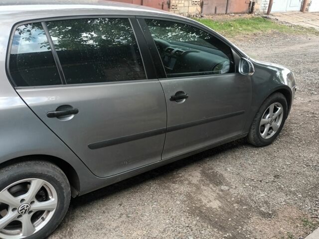 Сірий Фольксваген Гольф, об'ємом двигуна 0 л та пробігом 1 тис. км за 5800 $, фото 2 на Automoto.ua