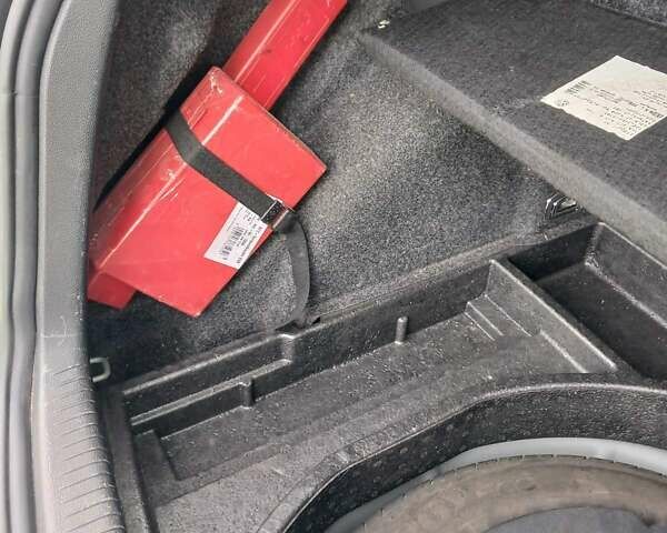 Сірий Фольксваген Гольф, об'ємом двигуна 1.6 л та пробігом 186 тис. км за 6150 $, фото 7 на Automoto.ua