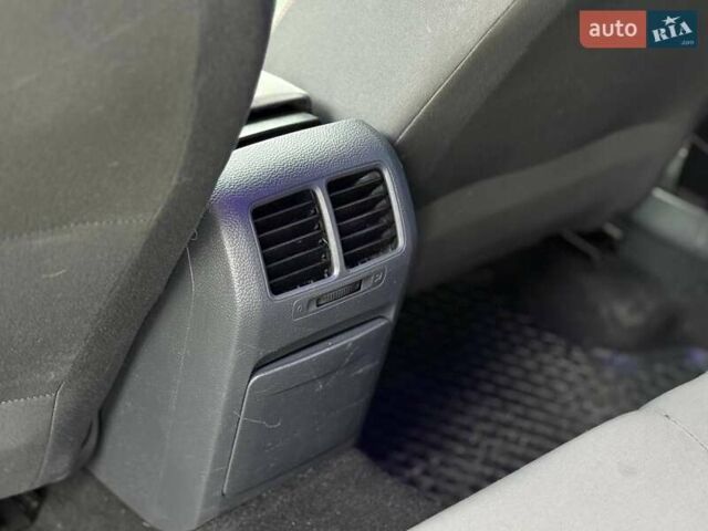 Сірий Фольксваген Гольф, об'ємом двигуна 1.4 л та пробігом 227 тис. км за 4500 $, фото 23 на Automoto.ua